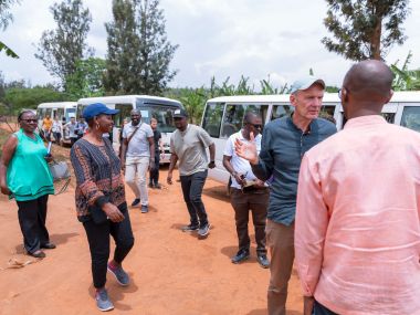 Buses and discussion